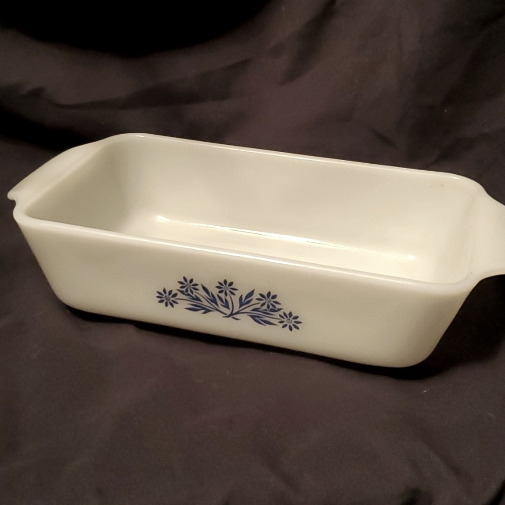 Anchor Hocking Cornflower 1 Quart LOAF PAN 441